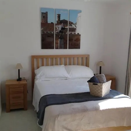 Orana Villa *