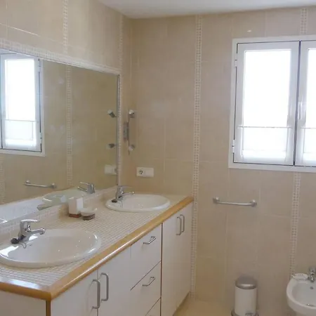 Villa Orana *