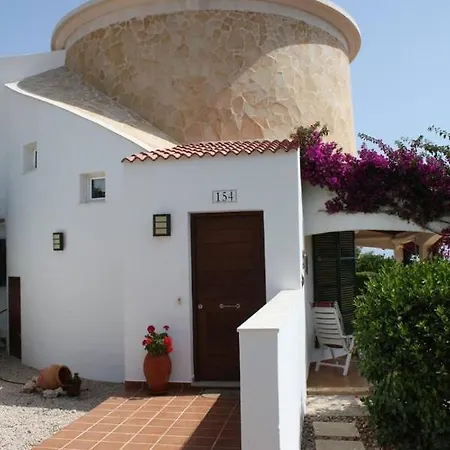 Orana Villa *